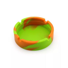 Load image into Gallery viewer, Eco-Friendly Silicone Soft Round Ashtray Ash Tray Holder PLuminous Portable Fluorescent Ashtray  Anti-Scalding Cigarette Holder