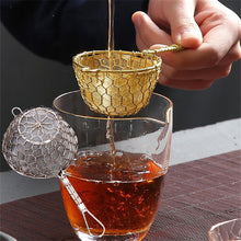 Load image into Gallery viewer, 1pcs Fine Copper Bar Cocktail Strainer Handcrat Conical Cocktail Sieve Great For Removing Bit From Juice Julep