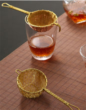 Load image into Gallery viewer, 1pcs Fine Copper Bar Cocktail Strainer Handcrat Conical Cocktail Sieve Great For Removing Bit From Juice Julep