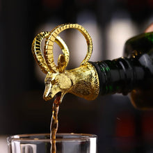 Load image into Gallery viewer, 1 Piece wild red wine pourer ,zinc alloy rhinoceros lion leopard antelope, head wine stopper drink bar tool nightclub bar accessories