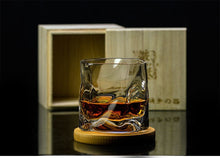 Load image into Gallery viewer, Japanese Edo Designer Crumple Paper Irregular Shape Crystal Faceted Der Whiskybecher Whiskey Whisky Rock Glass Artwork Wine Cup