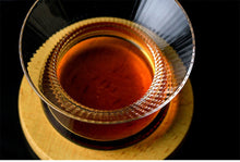 Load image into Gallery viewer, Japanese Edo Kiriko Whiskey Spin Glass Neat Bowl Collection Crystal Whisky Cup Cappie XO Brandy Snifter Limited Wooden Gift Box
